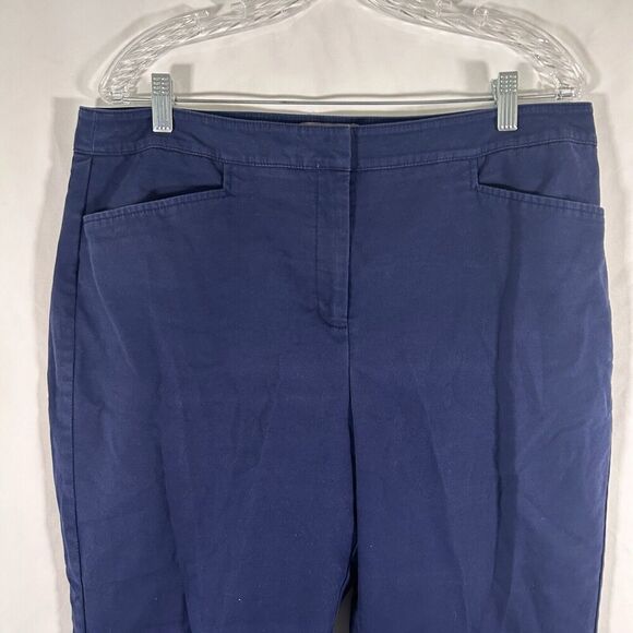Chico's Pants Women's 14 Blue Crop Fabulously Slimming Pockets High Rise - Picture 2 of 8